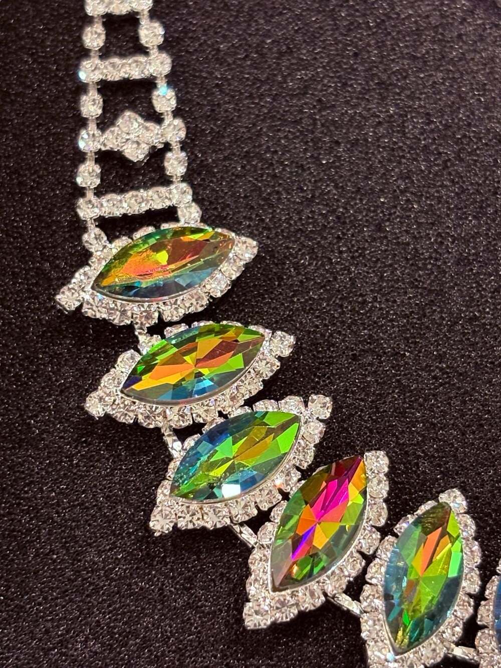 Crystal Rhinestone Jewelry Set - Picture 2 of 5